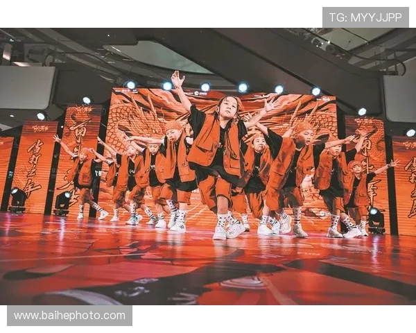 上海街舞队的文化意识与艺术表达探讨：街舞在城市生活中的独特角色与影响