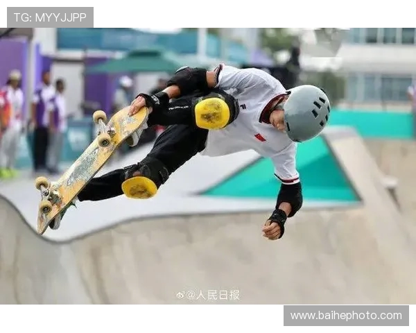 杭州滑板队在全国滑板状态排行榜中荣获第4名展现出强劲实力与潜力