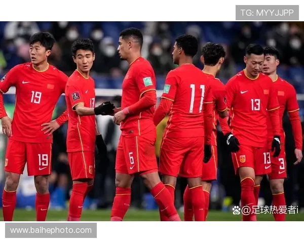中国国足力克韩国队以一球小胜展现强大实力和团队精神
