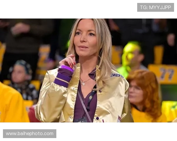 湖人女老板被起诉引发巴斯家族内部争斗升级局势紧张 湖人女老板被起诉引发巴斯家族内部争斗升级局势紧张