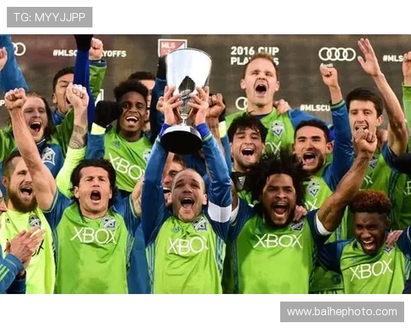 达拉斯与亚特兰大激战正酣球迷期待精彩对决与精彩进球