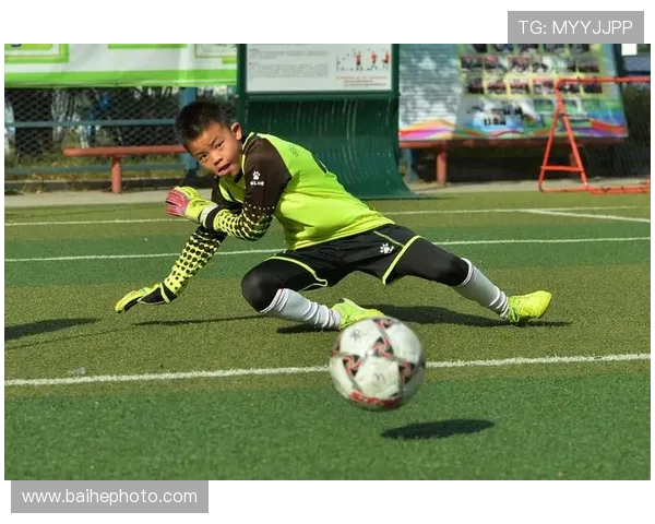 武汉乒乓球队中路突破分析:成败得失与战术调整探讨 武汉乒乓球队中路突破分析:成败得失与战术调整探讨