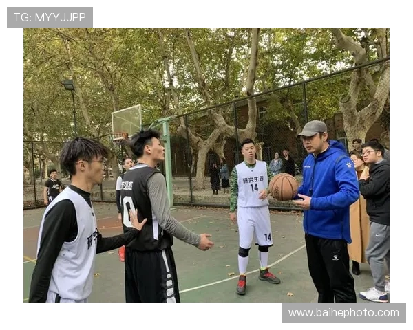 南京篮球队战术分析与发展策略探讨助力球队提升竞技水平